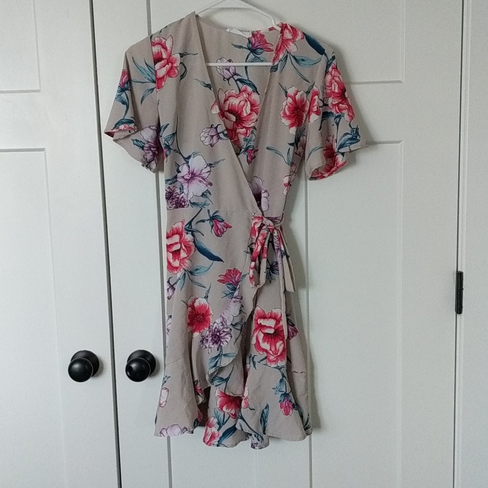 Nordstrom Lush Floral Wrap Dress